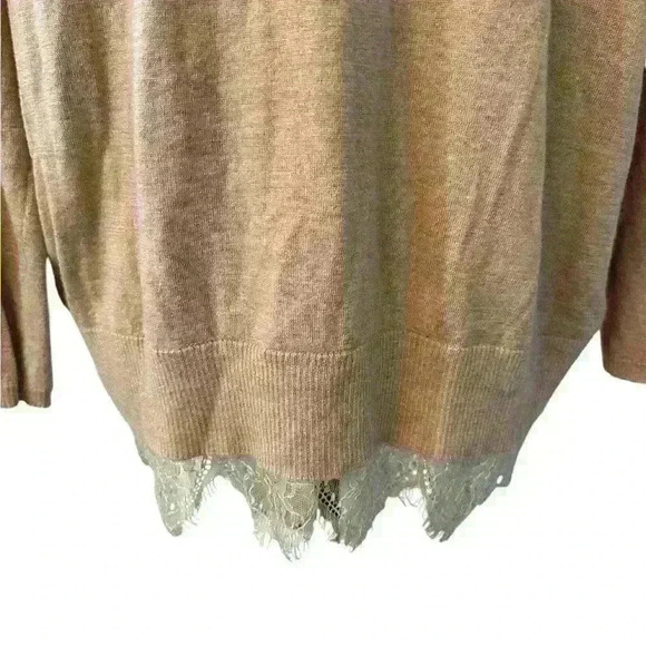 JOIE Crewneck sweater with eyelash lace underlay hem - Picture 5 of 7